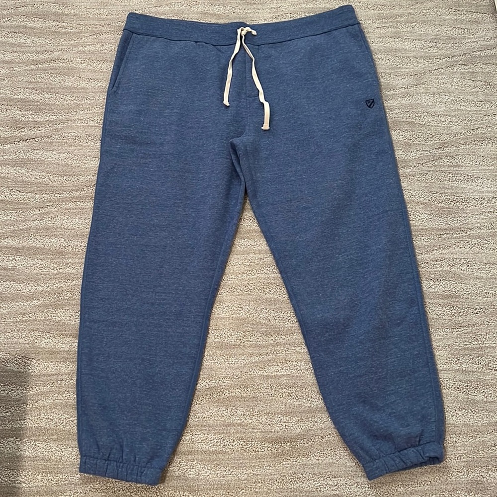 CREMIEUX men’s blue flannel pants with elasticated ankles. Size XXL